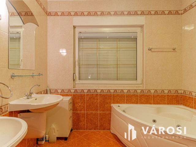 Mediterrán Ház a Tó utcában