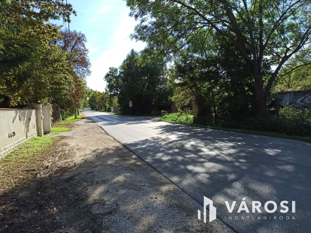 Építési vagy akár ipari teleknek is tökéletes választás!