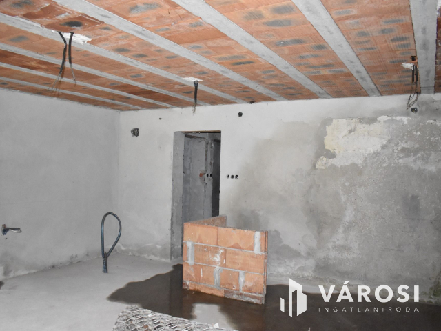 Vállalkozók figyelem, kiváló lehetőség Eleken!