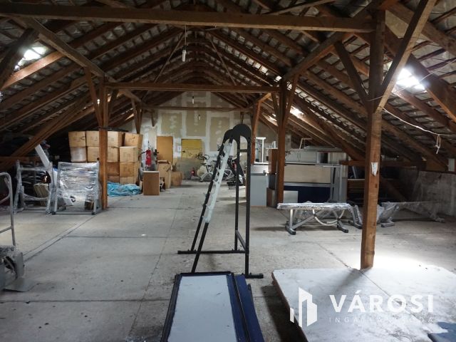 Kistarcsán ipari ingatlan, raktár remek áron!
