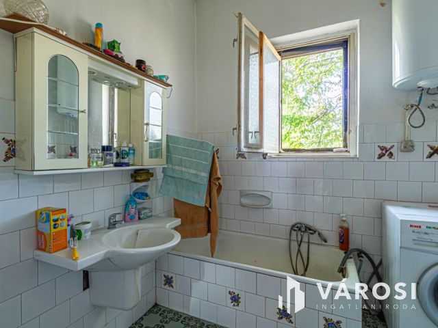 Gazdálkodásra, fóliázásra alkalmas Szatymazi tanya