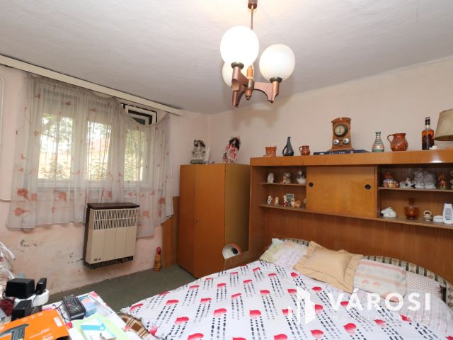 Mindszenten az Iskola utcában ház eladó