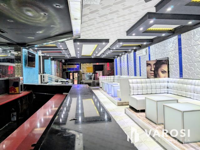 Szórakozóhely Gyula belvárosának legszebb részén kiadó!