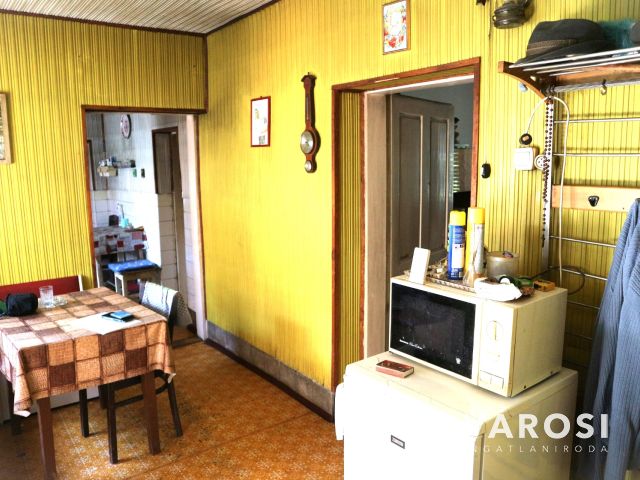 Ivánc,Őrség,csendes helyen,3szobás,felújítandó ház eladó