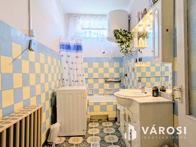 Családi ház gyönyörű kerttel!