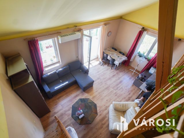 Szentendrén panorámás kilátással!