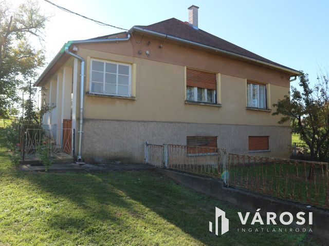 Alsószenterzsébet,Őrség szíve,csendes, 3szobás,pincés 3500m2