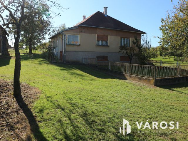 Alsószenterzsébet,Őrség szíve,csendes, 3szobás,pincés 3500m2