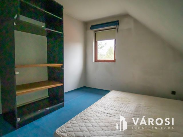 Két lakásos családi ház a Ráchegyen