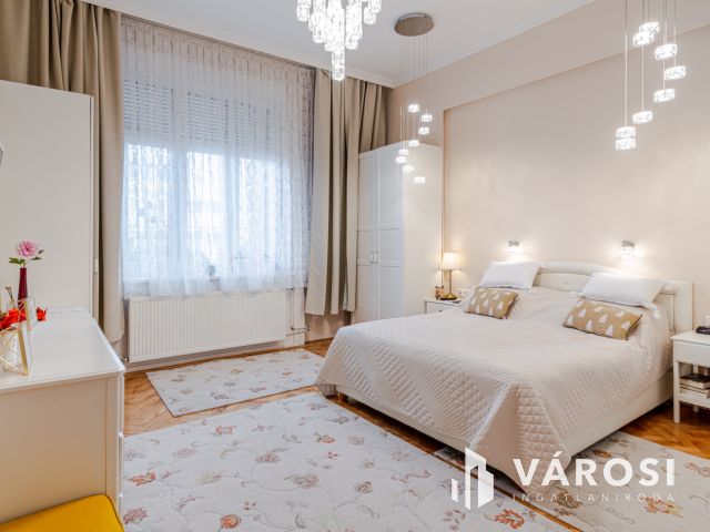 Polgári elegancia, modern kényelem – 1 perc az Anna-kúttól