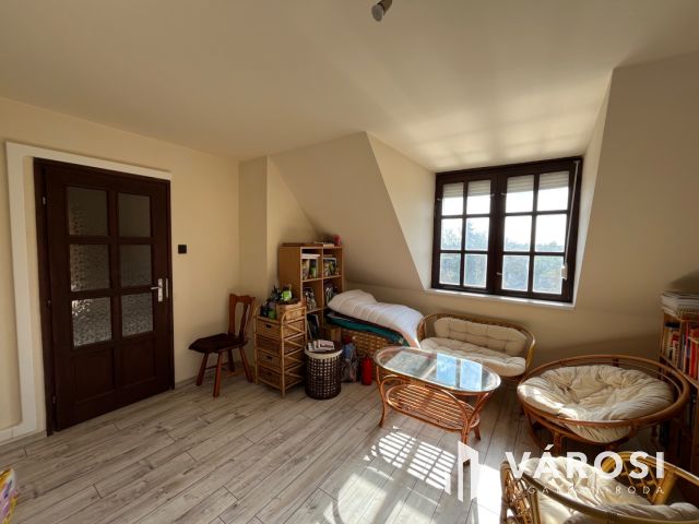 Debrecen Homokertben, Csendes Szép Utcában, Jó Ház Eladó!