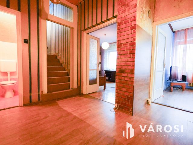 Többgenerációs családi ház Heréden!