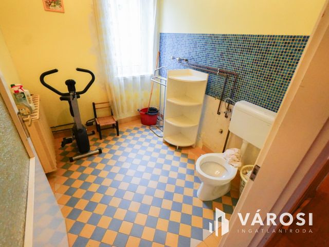 Többgenerációs családi ház Heréden!