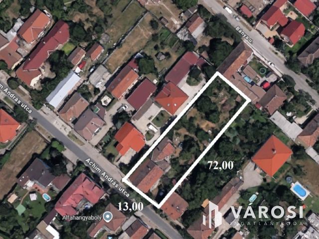 Hatalmas telek Vecsés közkedvelt részén!