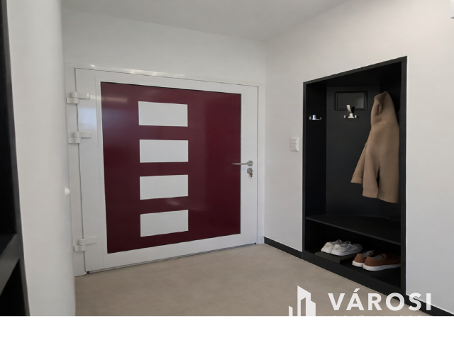 Luxus minőségben felújított panorámás lakás Eladó