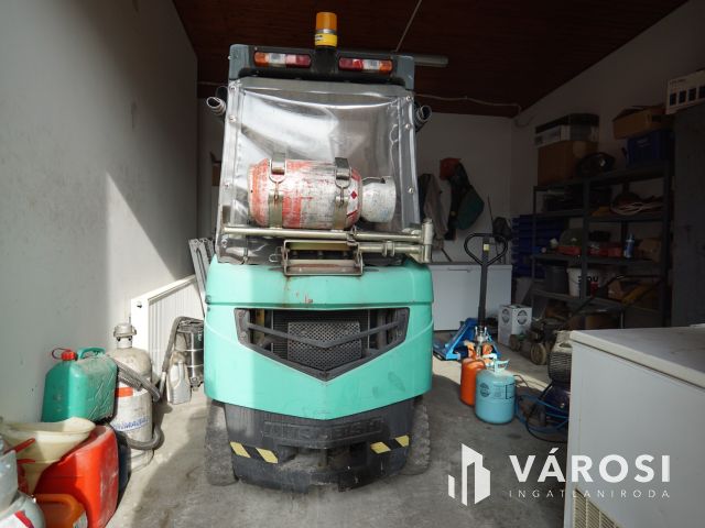 Jól működő vállalkozás eladó Bolttal és Telephellyel együtt!