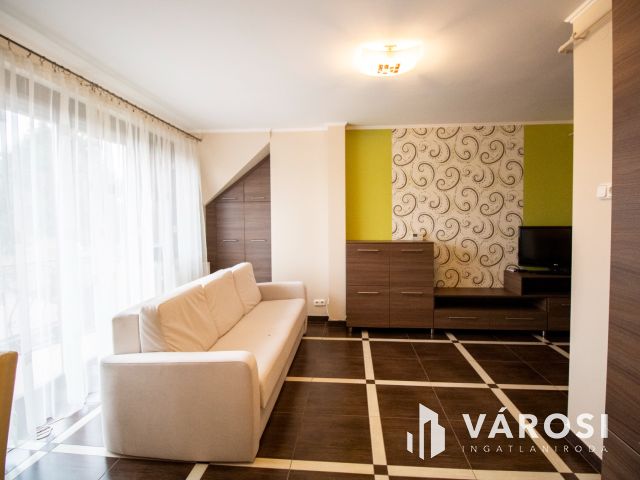 Modern lakás teljes bútorzattal