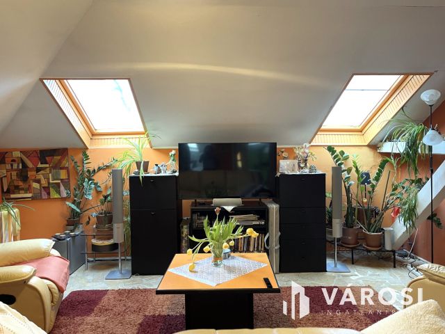 Különleges lakás a belváros szívében