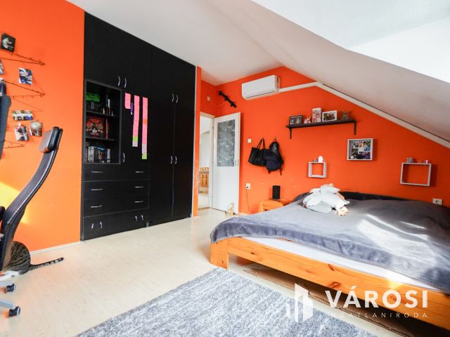 Többgenerációs családi ház Csepelen!