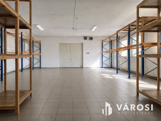 Szuper TELEPHELY lehetőség Debrecen-Déli ipari részén!