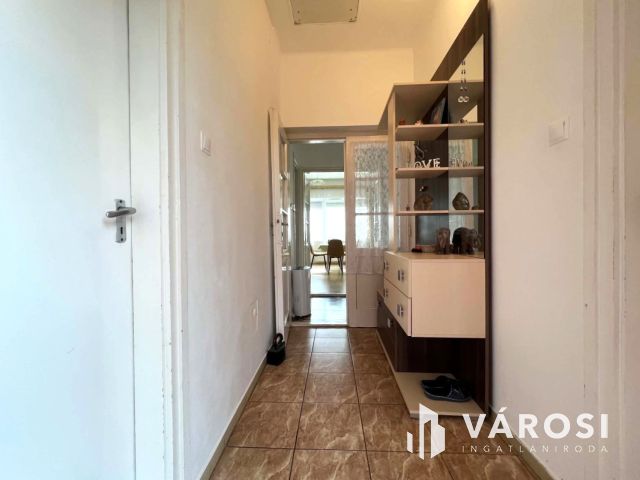 Bútorozott vidéki birtok Pusztaottlakán – meseház, 3 szoba