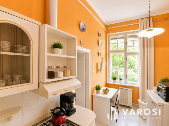 Nagypolgári otthon vagy 4-6 apartmanból álló társasház?